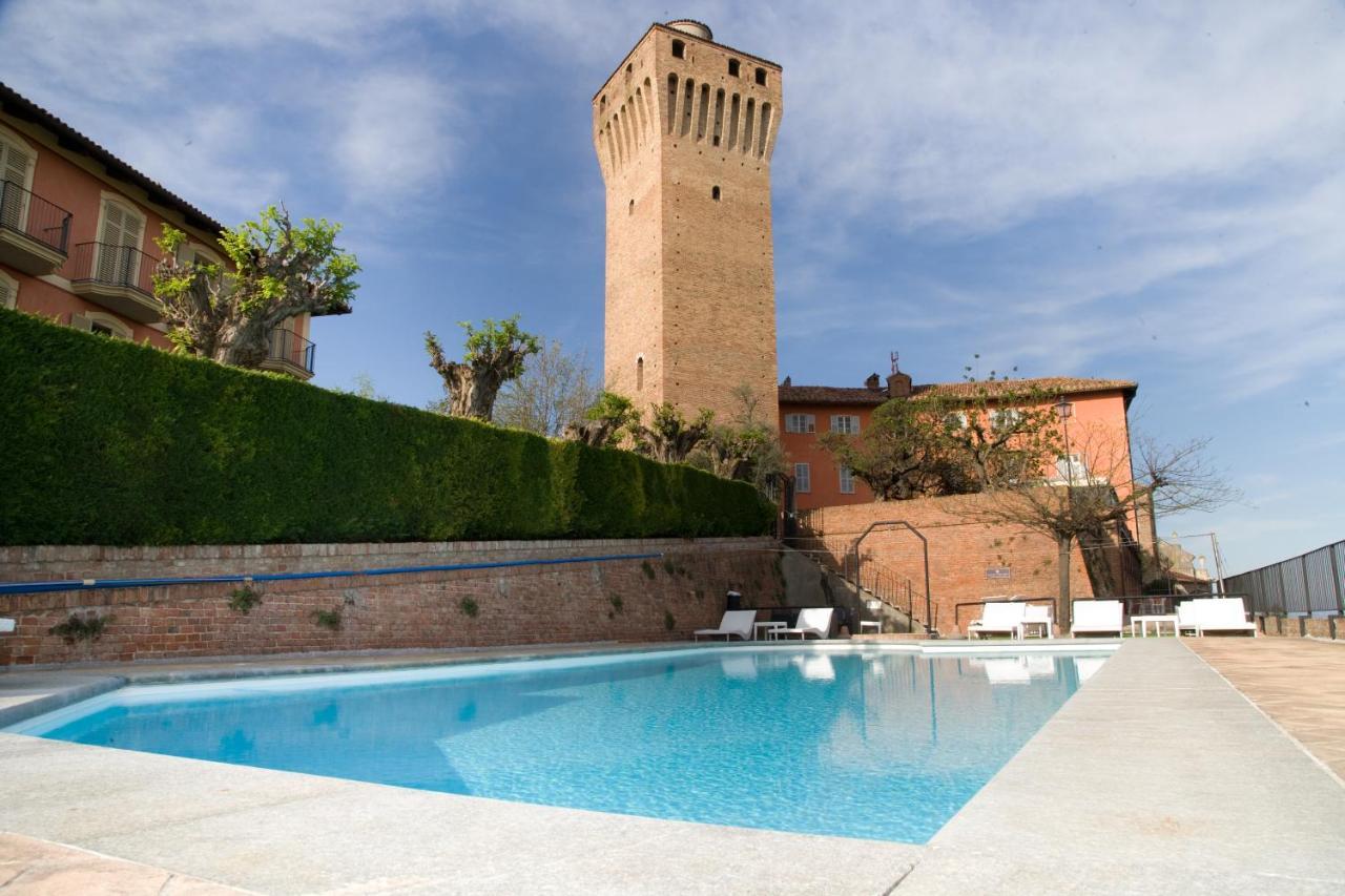 Hotel Castello Di Santa Vittoria Santa Vittoria dʼAlba Εξωτερικό φωτογραφία