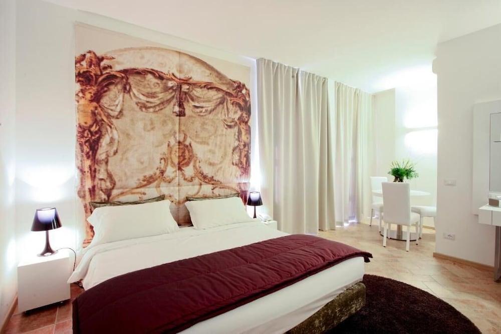 Hotel Castello Di Santa Vittoria Santa Vittoria dʼAlba Εξωτερικό φωτογραφία