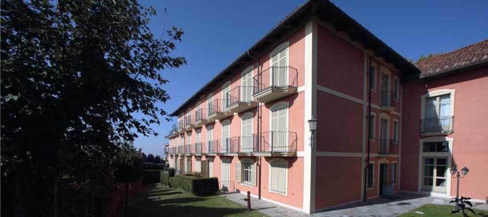 Hotel Castello Di Santa Vittoria Santa Vittoria dʼAlba Εξωτερικό φωτογραφία